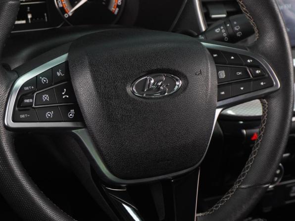 Lada (ВАЗ) Vesta I Рестайлинг (NG) с пробегом 2024 года, цена 1 399 000 рублей, 39054 км, универсал, Автокод Объявления