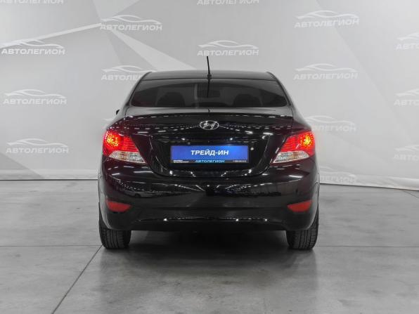 Hyundai Solaris I с пробегом 2013 года, цена 700 000 рублей, 395412 км, седан, Автокод Объявления