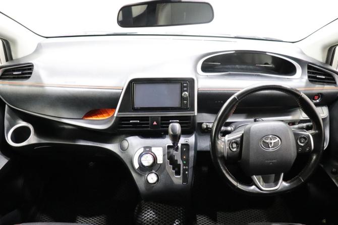Toyota Sienta II с пробегом 2018 года, цена 1 250 000 рублей, 125597 км, минивэн, Автокод Объявления
