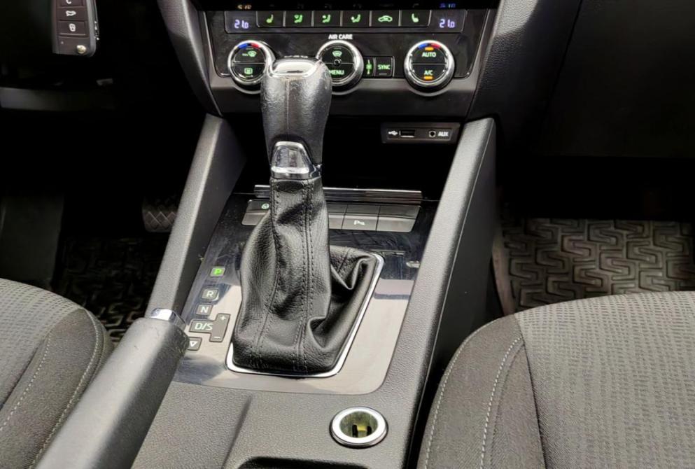 Skoda Octavia III (A7) Волгоград  - изображение 12