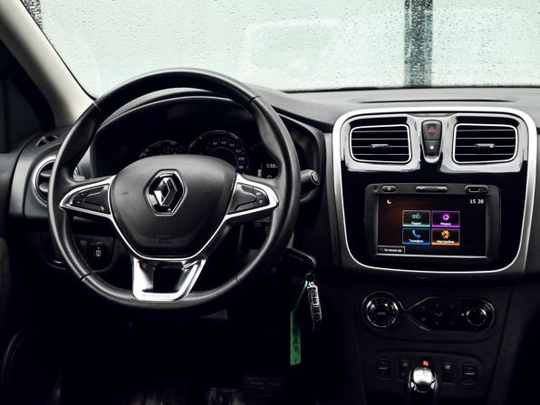 Renault Sandero II Рестайлинг с пробегом 2021 года, цена 1 349 000 рублей, 59819 км, хэтчбек, Автокод Объявления