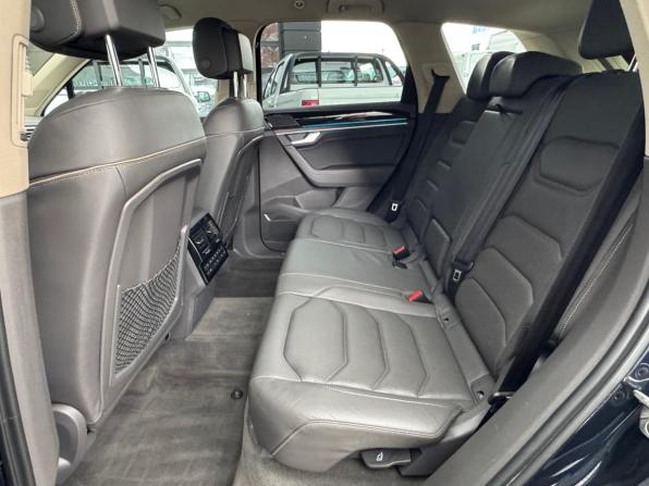 Volkswagen Touareg III с пробегом 2020 года, цена 5 000 000 рублей, 159895 км, внедорожник, Автокод Объявления
