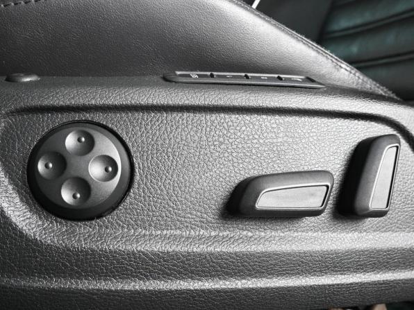Volkswagen Passat CC I Рестайлинг с пробегом 2012 года, цена 1 399 000 рублей, 173207 км, седан, Автокод Объявления