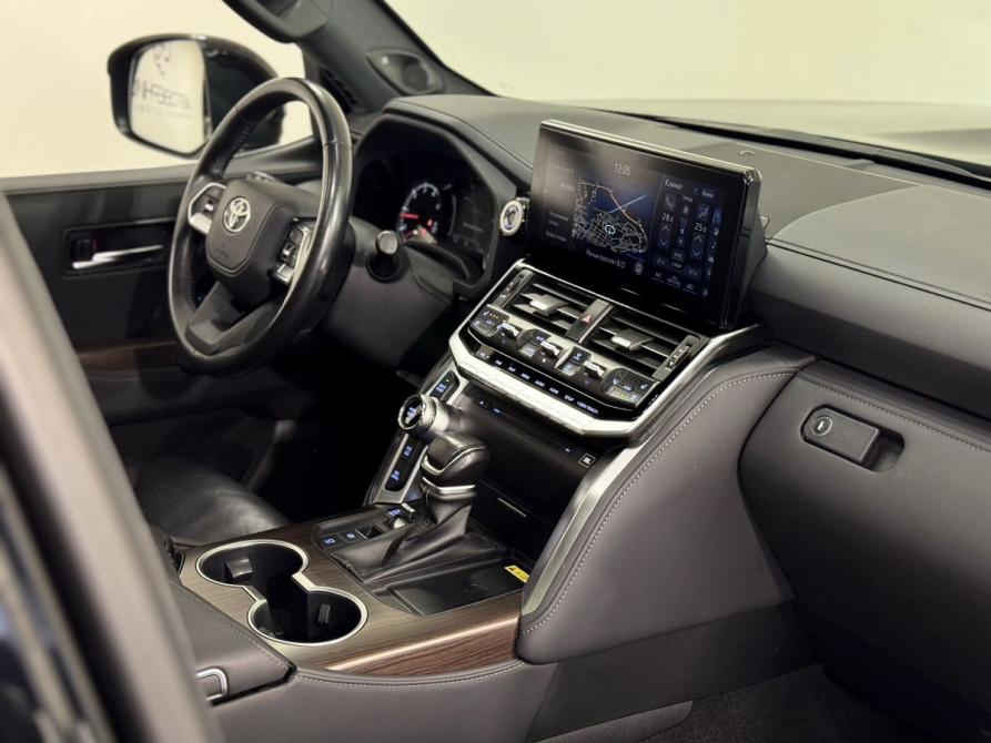 Toyota Land Cruiser 300 Series Санкт-Петербург  - изображение 15