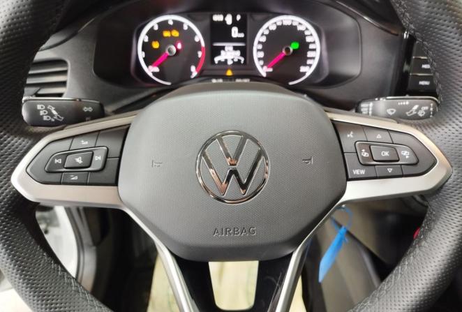 Volkswagen Polo VI с пробегом 2021 года, цена 1 610 000 рублей, 104165 км, лифтбек, Автокод Объявления
