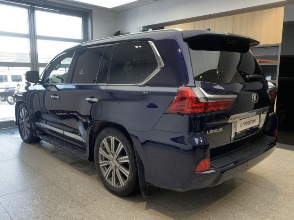 Lexus LX III Рестайлинг 2 с пробегом 2016 года, цена 7 400 000 рублей, 157400 км, внедорожник, Автокод Объявления