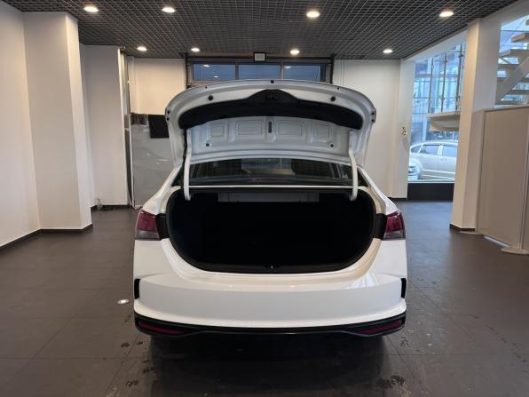 Hyundai Solaris II Рестайлинг с пробегом 2022 года, цена 1 600 000 рублей, 112591 км, седан, Автокод Объявления