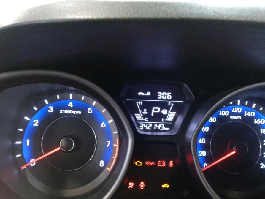 Hyundai Elantra V (MD) Рестайлинг Санкт-Петербург  - изображение 6