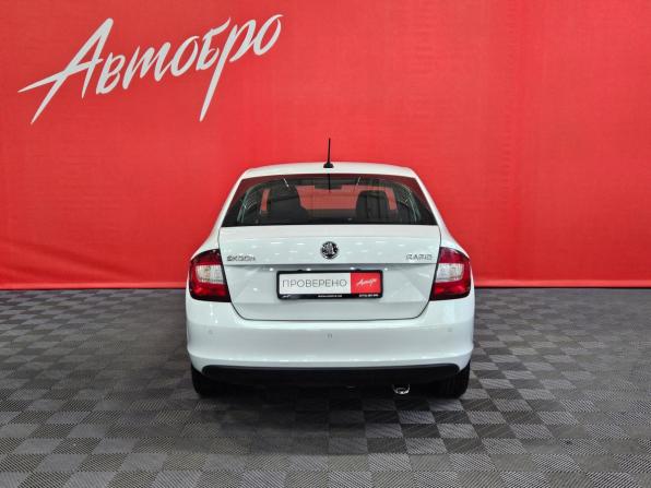 Skoda Rapid I Рестайлинг с пробегом 2019 года, цена 1 249 000 рублей, 104400 км, лифтбек, Автокод Объявления
