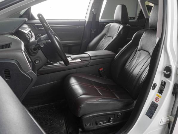 Lexus RX IV с пробегом 2018 года, цена 4 450 000 рублей, 105967 км, внедорожник, Автокод Объявления