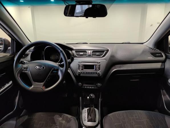 Kia Rio III Рестайлинг с пробегом 2016 года, цена 955 000 рублей, 168710 км, хэтчбек, Автокод Объявления