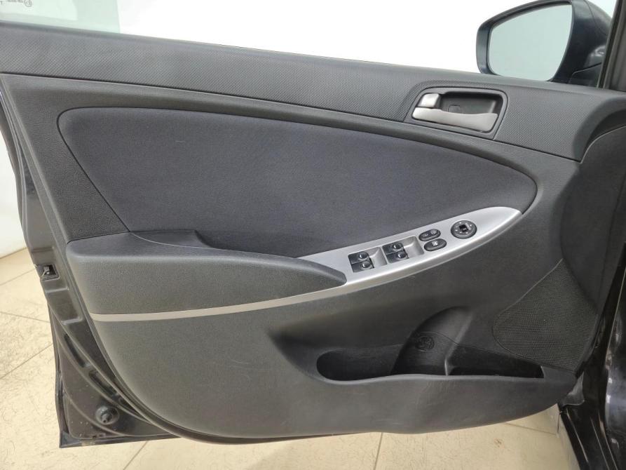 Hyundai Solaris I Рестайлинг Альметьевск  - изображение 9