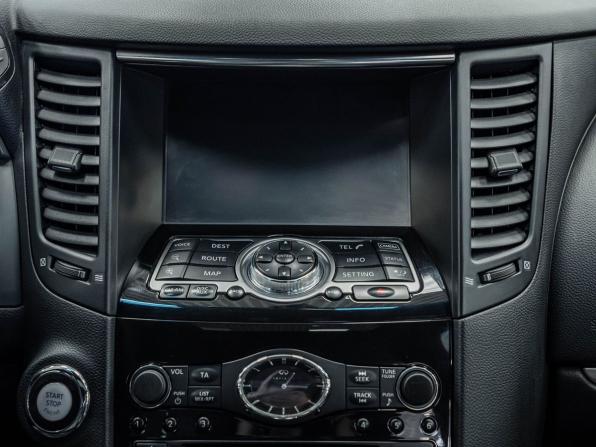 Infiniti QX70 с пробегом 2014 года, цена 2 352 000 рублей, 125354 км, внедорожник, Автокод Объявления