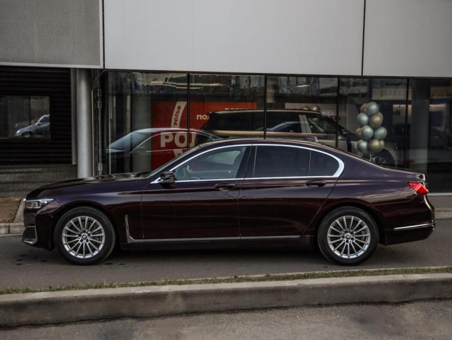 BMW 7 серии VI (G11/G12) Рестайлинг Санкт-Петербург  - изображение 10