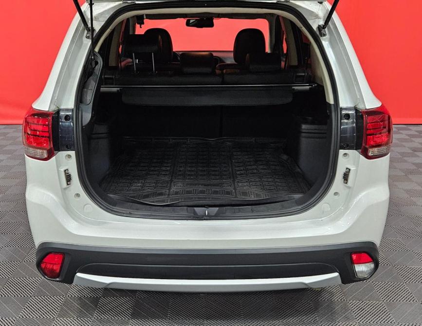 Mitsubishi Outlander III Рестайлинг 2 Вологда  - изображение 20
