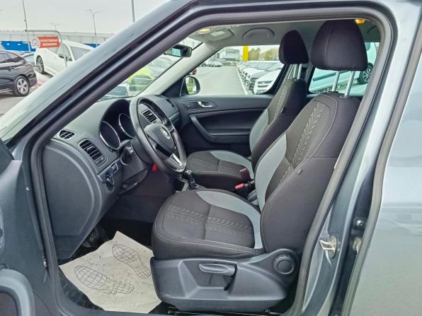 Skoda Yeti I Рестайлинг с пробегом 2018 года, цена 1 619 995 рублей, 109279 км, внедорожник, Автокод Объявления