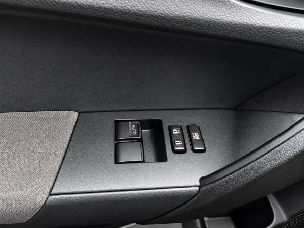Toyota Corolla XI (E160 E170 E180) Рестайлинг 1 с пробегом 2017 года, цена 1 650 000 рублей, 67396 км, седан, Автокод Объявления