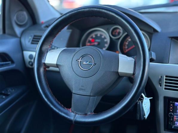 Opel Astra H Рестайлинг с пробегом 2008 года, цена 399 000 рублей, 225000 км, хэтчбек, Автокод Объявления