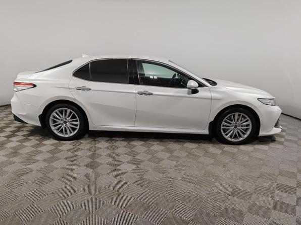 Toyota Camry VIII (XV70) с пробегом 2018 года, цена 2 699 000 рублей, 138776 км, седан, Автокод Объявления