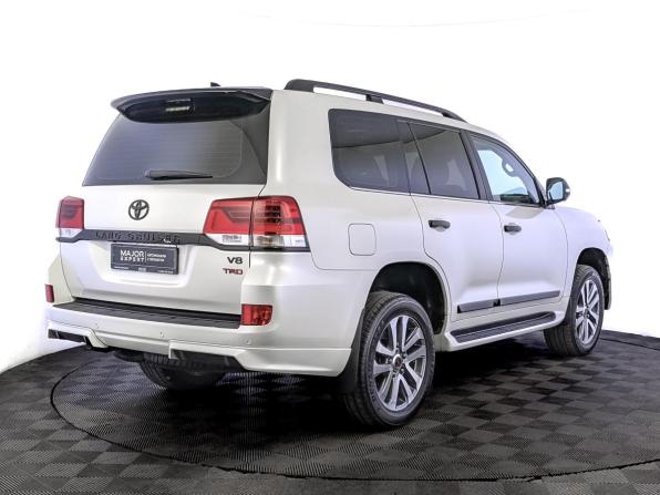 Toyota Land Cruiser 200 Series Рестайлинг 2 с пробегом 2020 года, цена 8 700 000 рублей, 91955 км, внедорожник, Автокод Объявления