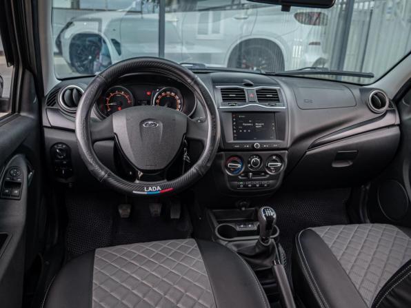 Lada (ВАЗ) Granta I Рестайлинг с пробегом 2024 года, цена 1 380 000 рублей, 3267 км, седан, Автокод Объявления