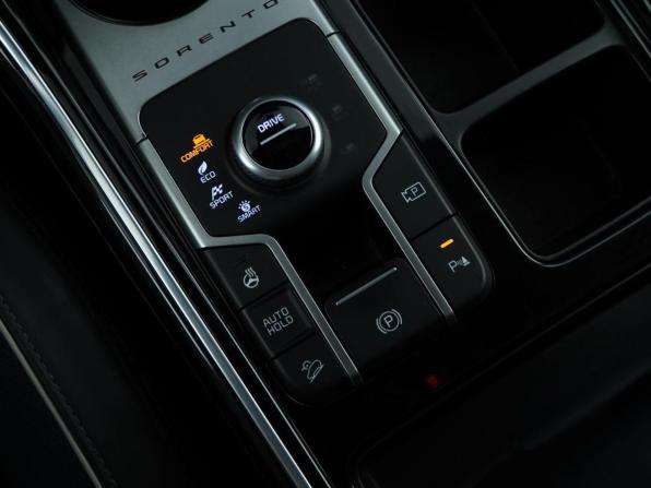 Kia Sorento IV с пробегом 2020 года, цена 3 049 046 рублей, 131941 км, внедорожник, Автокод Объявления