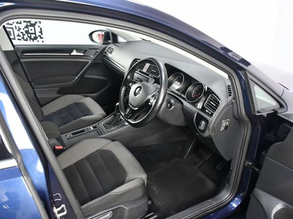 Volkswagen Golf VII с пробегом 2014 года, цена 1 265 000 рублей, 81363 км, универсал, Автокод Объявления