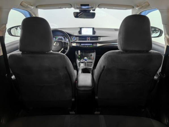 Lexus CT I Рестайлинг 2 с пробегом 2018 года, цена 2 120 000 рублей, 109707 км, хэтчбек, Автокод Объявления