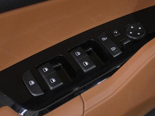 Kia Sportage V с пробегом 2021 года, цена 3 450 000 рублей, 51321 км, внедорожник, Автокод Объявления