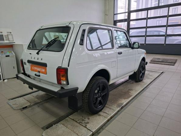 Lada (ВАЗ) Niva Legend с пробегом 2024 года, цена 979 000 рублей, 10000 км, внедорожник, Автокод Объявления