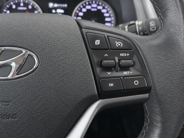 Hyundai Tucson III с пробегом 2015 года, цена 2 319 000 рублей, 193267 км, внедорожник, Автокод Объявления