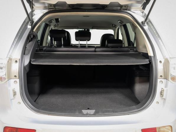 Mitsubishi Outlander III Рестайлинг с пробегом 2014 года, цена 1 599 500 рублей, 178000 км, внедорожник, Автокод Объявления