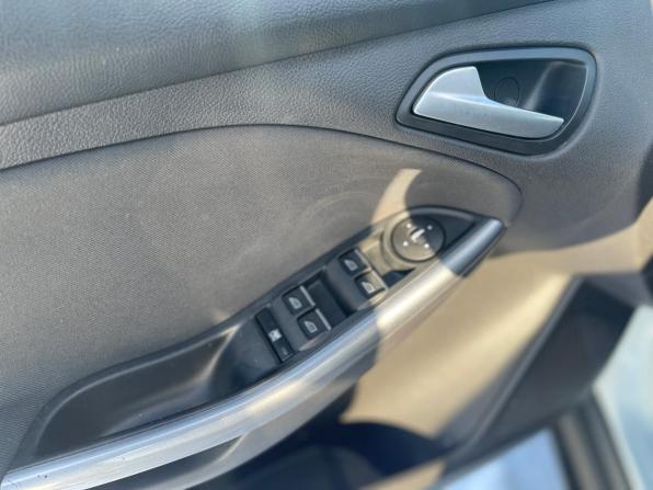 Ford Focus III с пробегом 2012 года, цена 760 000 рублей, 279108 км, универсал, Автокод Объявления