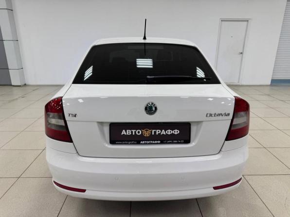 Skoda Octavia II (A5) Рестайлинг с пробегом 2012 года, цена 589 000 рублей, 149197 км, лифтбек, Автокод Объявления