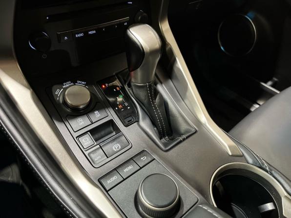 Lexus NX I с пробегом 2015 года, цена 2 420 000 рублей, 124400 км, внедорожник, Автокод Объявления