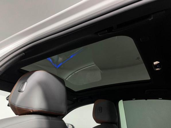 BMW 5 серии VIII (G60/G61/G68) с пробегом 2023 года, цена 7 735 000 рублей, 7301 км, седан, Автокод Объявления