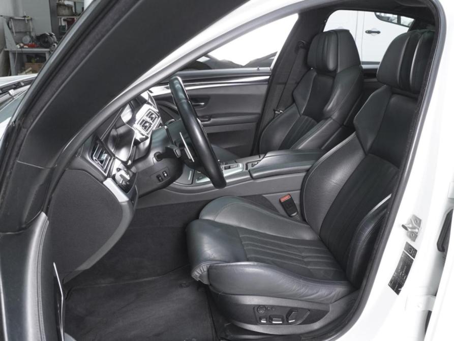 BMW M5 V (F10) Ростов-на-Дону  - изображение 10