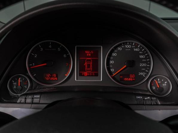 Audi A4 III (B7) с пробегом 2006 года, цена 749 000 рублей, 195864 км, седан, Автокод Объявления