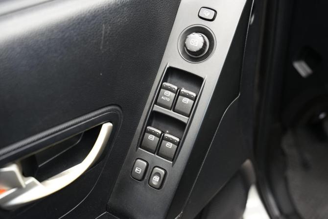 SsangYong Korando III с пробегом 2011 года, цена 955 000 рублей, 205082 км, внедорожник, Автокод Объявления