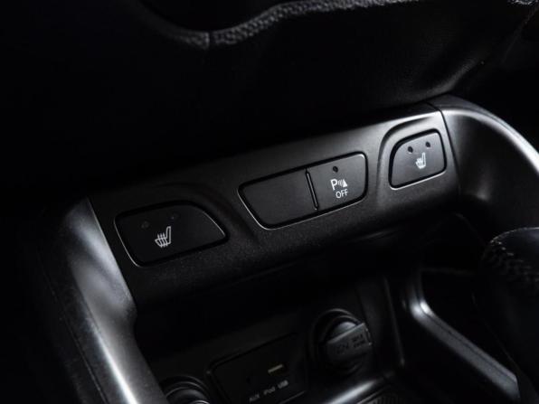 Hyundai ix35 I Рестайлинг с пробегом 2015 года, цена 1 560 000 рублей, 130499 км, внедорожник, Автокод Объявления