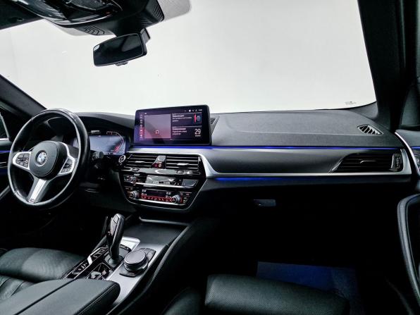 BMW 5 серии VII (G30/G31/G38) Рестайлинг с пробегом 2020 года, цена 4 275 000 рублей, 105668 км, универсал, Автокод Объявления
