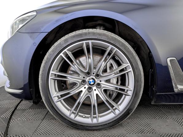 BMW 7 серии VI (G11/G12) с пробегом 2016 года, цена 3 000 000 рублей, 83571 км, седан, Автокод Объявления