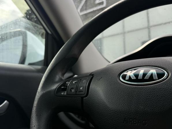 Kia Sportage III с пробегом 2012 года, цена 1 090 000 рублей, 136018 км, внедорожник, Автокод Объявления