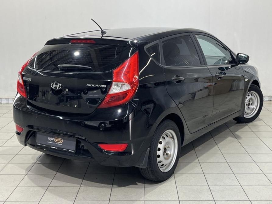 Hyundai Solaris I Курск  - изображение 3
