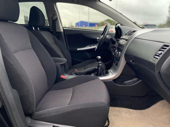 Toyota Corolla X (E140 E150) Рестайлинг с пробегом 2012 года, цена 935 000 рублей, 288071 км, седан, Автокод Объявления