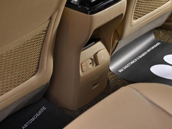 Kia Carnival III с пробегом 2018 года, цена 2 799 000 рублей, 92000 км, минивэн, Автокод Объявления
