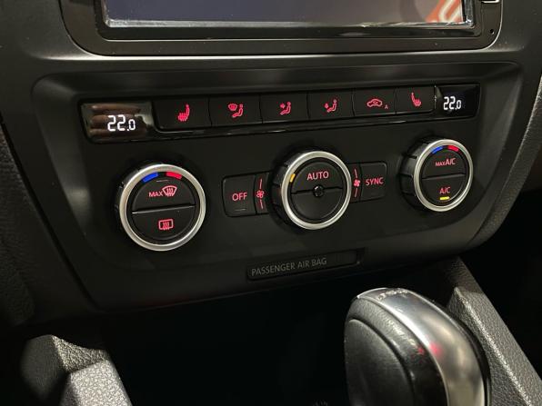 Volkswagen Jetta VI с пробегом 2013 года, цена 1 080 000 рублей, 118546 км, седан, Автокод Объявления