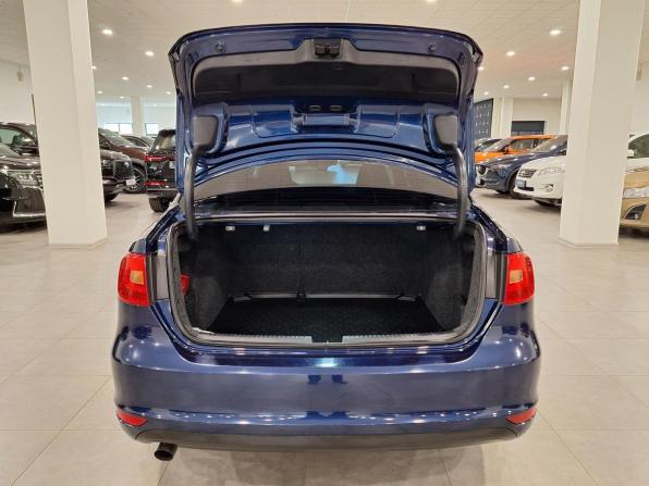 Volkswagen Jetta VI с пробегом 2012 года, цена 1 150 000 рублей, 107082 км, седан, Автокод Объявления