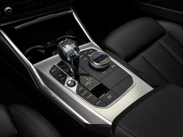 BMW 3 серии VII (G2x) с пробегом 2019 года, цена 3 930 000 рублей, 74361 км, седан, Автокод Объявления