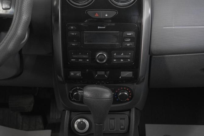 Renault Duster I Рестайлинг с пробегом 2017 года, цена 1 249 000 рублей, 142000 км, внедорожник, Автокод Объявления